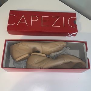E Series Slip On Capezio Jazz Shoes